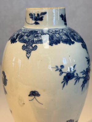A Chinese blue and white five-piece garniture with birds among flowering branches — photo 8