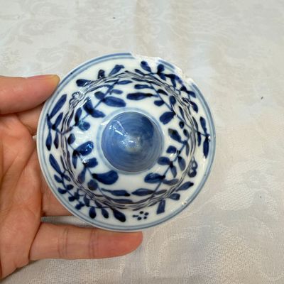 A Chinese blue and white five-piece garniture with floral design — 照片 29