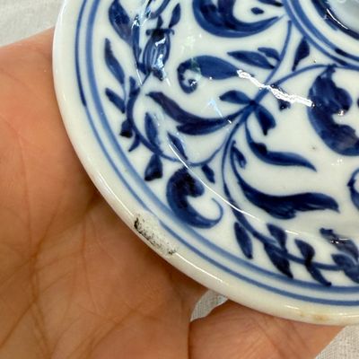 A Chinese blue and white five-piece garniture with floral design — 照片 53