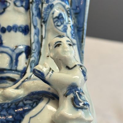 A Chinese blue and white group of Guanyin and attendants — photo 19