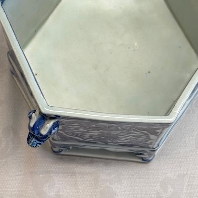 A Chinese blue and white hexagonal censer — foto 15