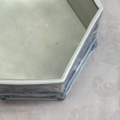 A Chinese blue and white hexagonal censer — foto 18