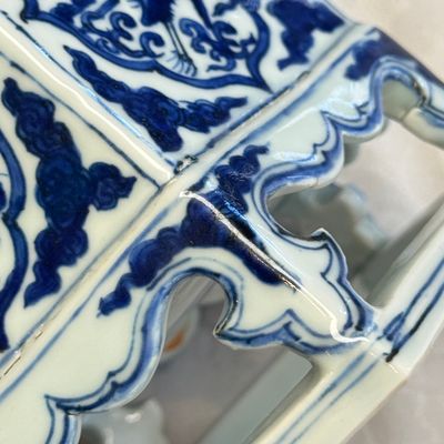 A Chinese blue and white hexagonal censer — foto 21