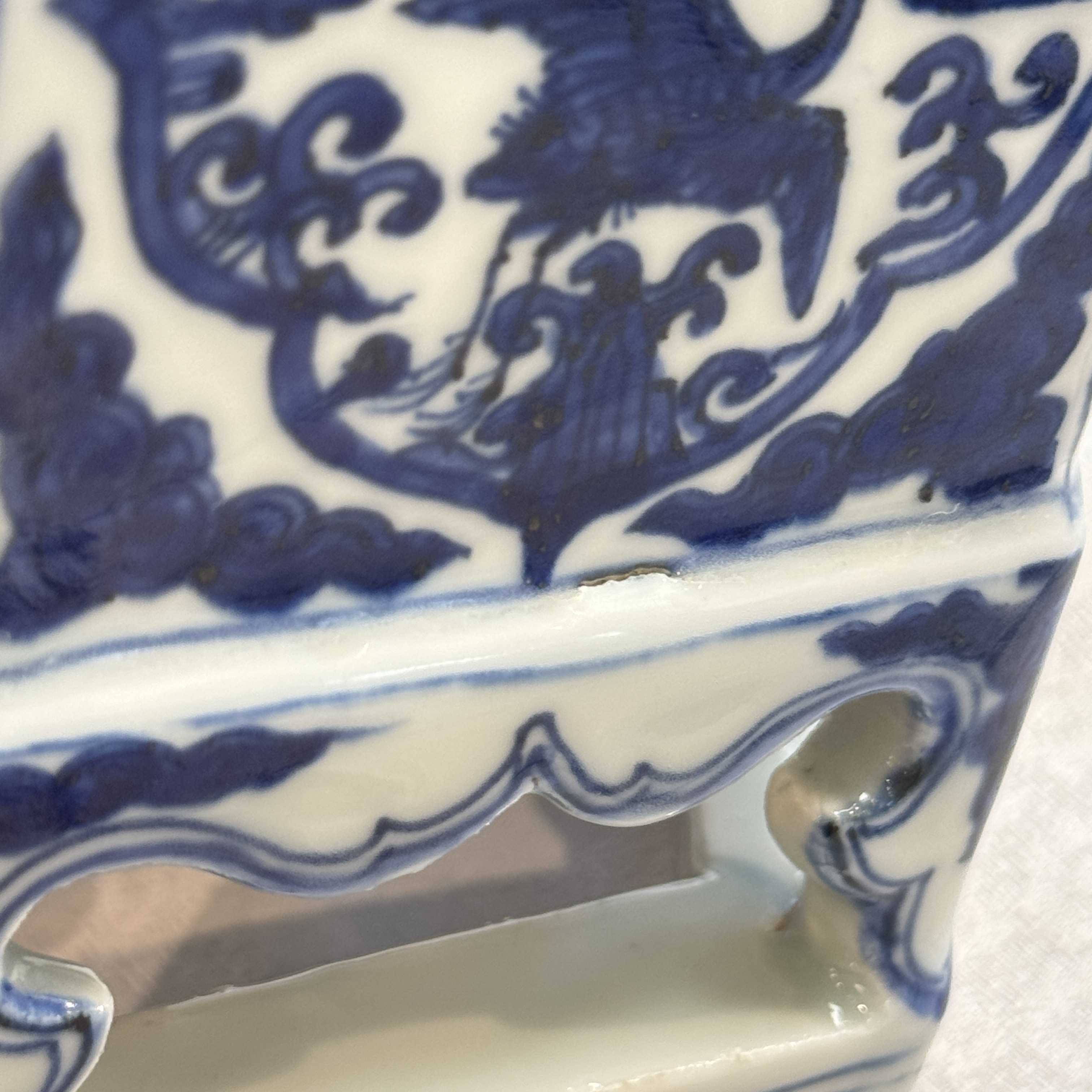A Chinese blue and white hexagonal censer — foto 36