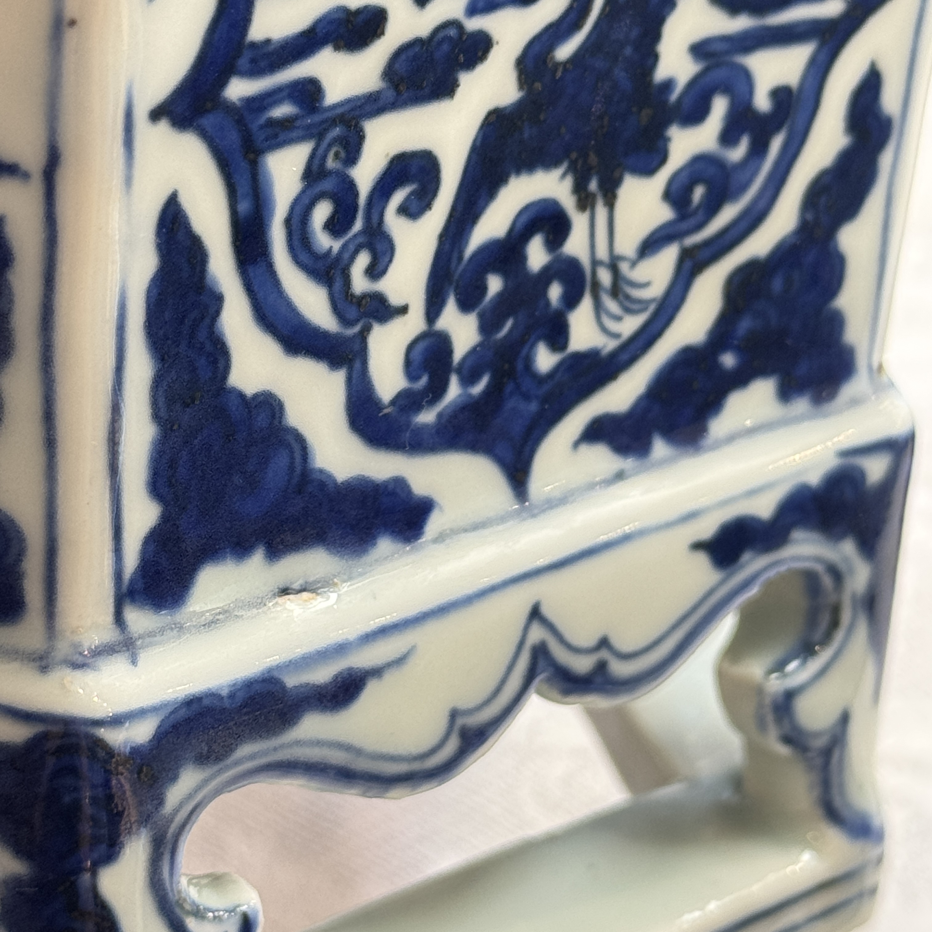 A Chinese blue and white hexagonal censer — foto 37