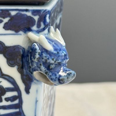 A Chinese blue and white hexagonal censer — foto 6