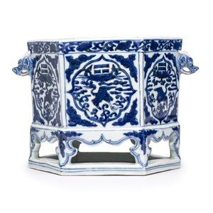 A Chinese blue and white hexagonal censer — foto 7