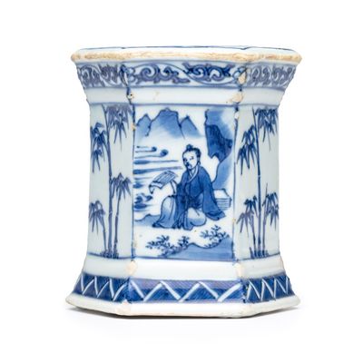 A Chinese blue and white hexagonal salt after a European silver model, Transitional period