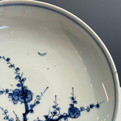 A Chinese blue and white ko-sometsuke 'Poem' plate — photo 6