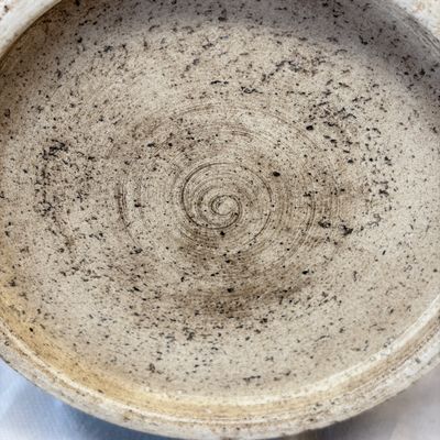 A Chinese blue and white 'lotus scroll' vase — 照片 16
