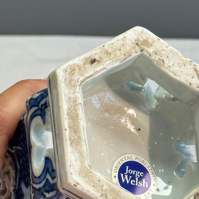 A Chinese blue and white openwork 'Linglong' incense stick holder — photo 19
