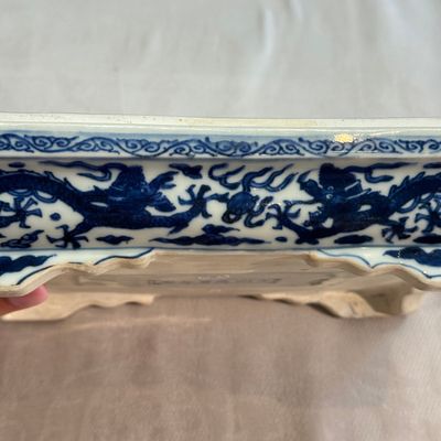A Chinese blue and white openwork rectangular box and cover — photo 36