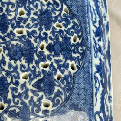 A Chinese blue and white openwork rectangular box and cover — photo 10