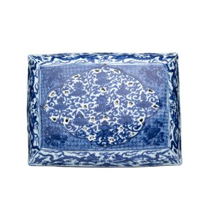 A Chinese blue and white openwork rectangular box and cover — photo 7