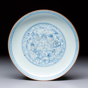 A Chinese blue and white pencil-style 'Buddhist Lions' plate — photo 1