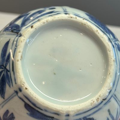 A Chinese blue and white pomegranate-shaped ewer — photo 13