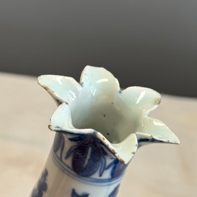 A Chinese blue and white pomegranate-shaped ewer — 照片 9