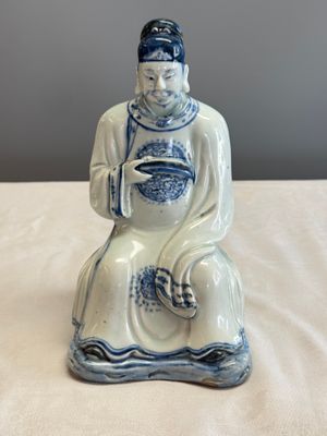 A Chinese blue and white seated figure of Wenchang — photo 1