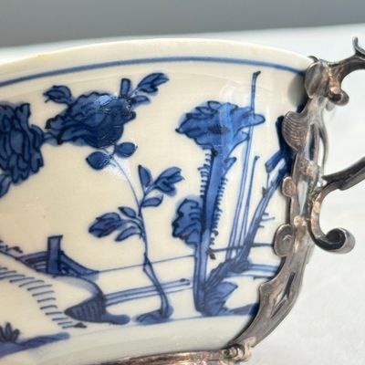 A Chinese blue and white silver-mounted 'Monkeys and Deer' bowl — foto 6