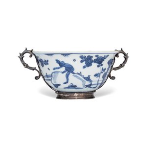 A Chinese blue and white silver-mounted 'Monkeys and Deer' bowl — foto 3