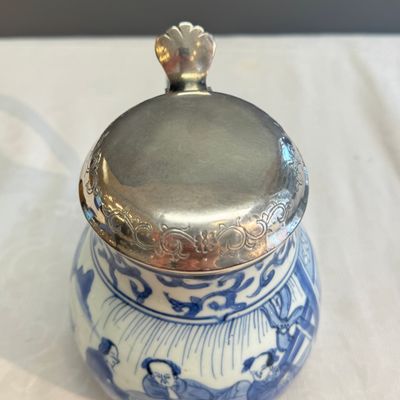 A Chinese blue and white silver-mounted 'Scholars' tankard — photo 10