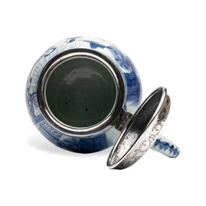 A Chinese blue and white silver-mounted 'Scholars' tankard — photo 7