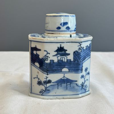 A Chinese blue and white tea caddy and cover — foto 3