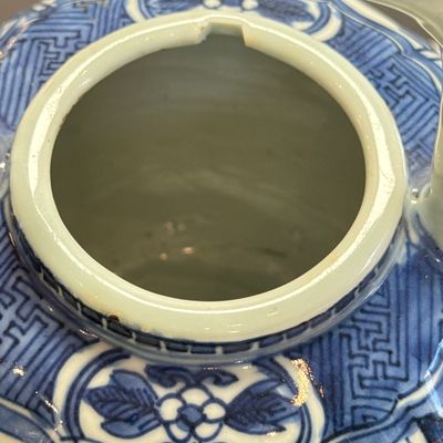 A Chinese blue and white wine pot and cover — 照片 16