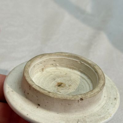 A Chinese blue and white wine pot and cover — photo 30