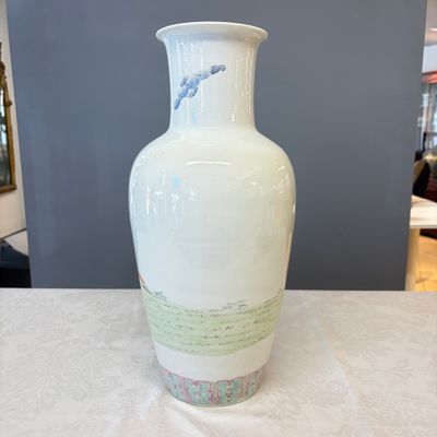 A Chinese famille rose 'Elegant ladies with playing boys' vase — photo 10