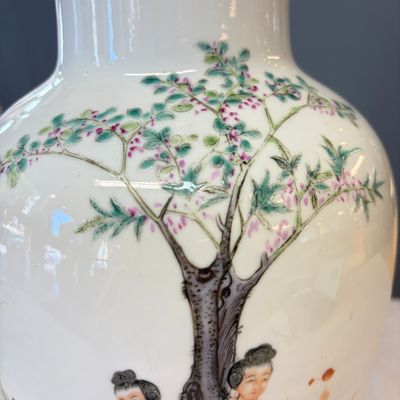A Chinese famille rose 'Elegant ladies with playing boys' vase — photo 3