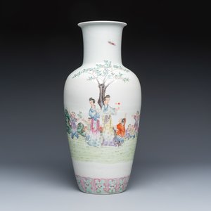 A Chinese famille rose 'Elegant ladies with playing boys' vase — photo 1