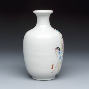 A Chinese famille rose 'Hehe Erxian' and 'Liu Hai' vase — photo 3