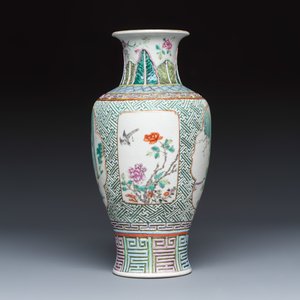 A Chinese famille rose 'Wang Xizhi 王羲之' vase — foto 3