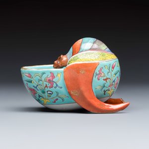 A Chinese famille rose bat-form water pot — photo 5