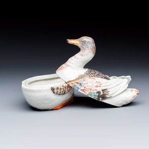 A Chinese famille rose duck-shaped tureen and cover — photo 2