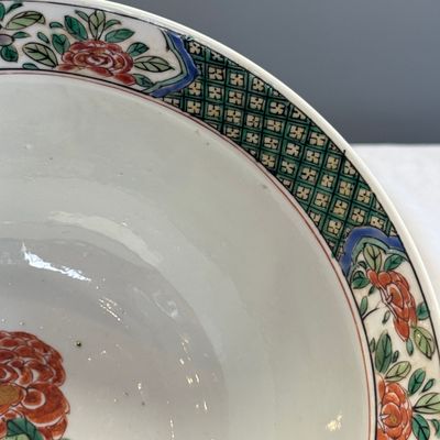 A Chinese famille verte 'Klapmuts' bowl — foto 23