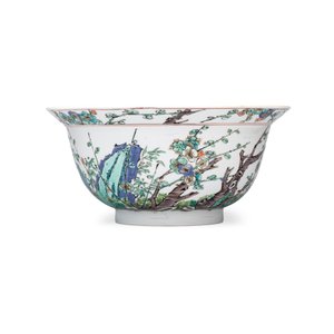 A Chinese famille verte 'Klapmuts' bowl — foto 3