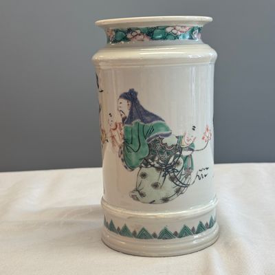 A Chinese famille verte 'Three Star Gods' albarello — foto 2