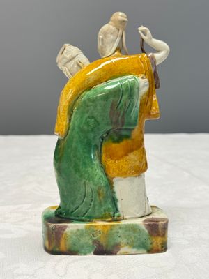 A Chinese famille verte sancai biscuit group of a man embracing a lady — photo 3