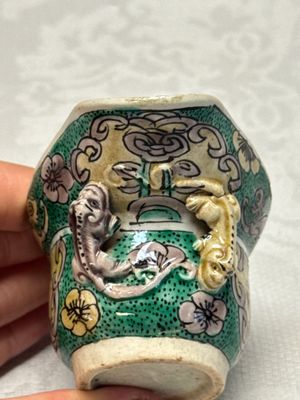 A Chinese famille verte sancai biscuit libation cup and a model of a shoe — photo 13