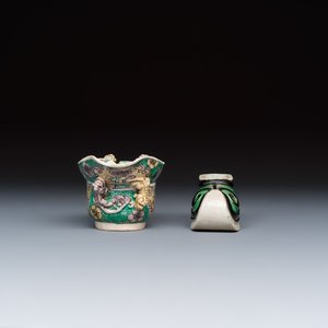 A Chinese famille verte sancai biscuit libation cup and a model of a shoe — photo 5