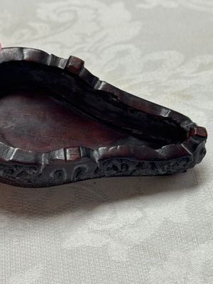 A Chinese famille verte sancai biscuit rhyton or libation cup in the shape of a buffalo head — foto 15