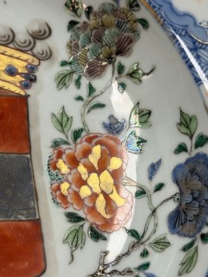 A Chinese verte-Imari 'Provinces' shaving bowl with the arms of Loven — foto 7