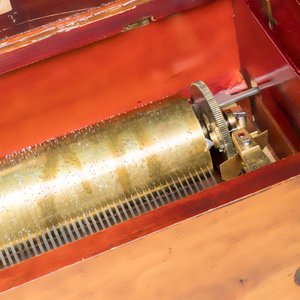 A German cylinder roll music box with 8 tunes — photo 4