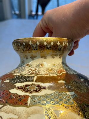 A Japanese Satsuma baluster vase with narrative design — photo 12