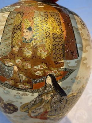 A Japanese Satsuma baluster vase with narrative design — photo 18