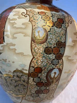 A Japanese Satsuma baluster vase with narrative design — photo 19