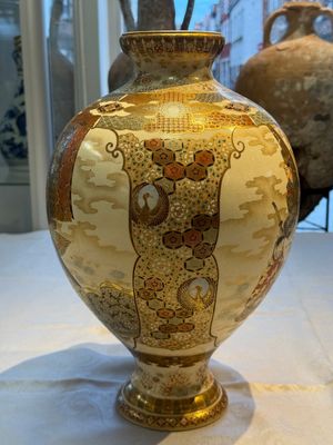 A Japanese Satsuma baluster vase with narrative design — photo 4