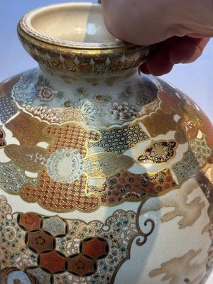 A Japanese Satsuma baluster vase with narrative design — photo 10